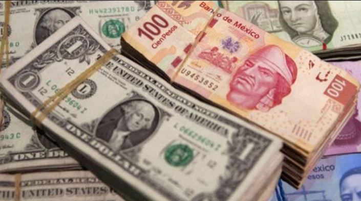 El Dólar Se Eleva a 17.09 Pesos al Mayoreo