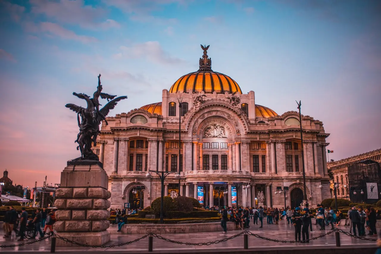 foto de el palacio de bellas artes para el articulo los museos en mexico