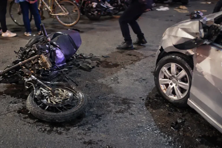 Accidente en Azcapotzalco deja a joven fallecida tras choque con vehículo