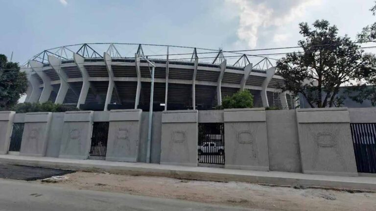 Coyoacán rehabilita la barda histórica del Estadio Azteca rumbo al Mundial