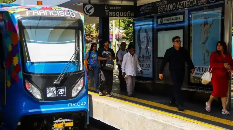 CDMX completa nueva flotilla del Tren Ligero rumbo al Mundial
