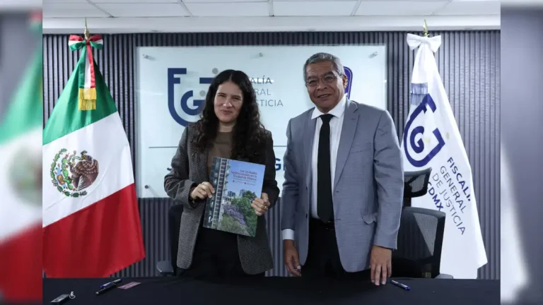 Fiscalía CDMX y PROSOC firman convenio para seguridad en unidades habitacionales