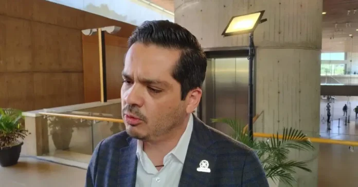 El alcalde de Salamanca, César Prieto Gallardo, informa sobre revisión migratoria ante denuncias de préstamos gota a gota.